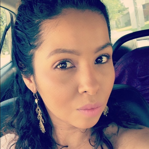 Meet your Posher, Jenny - Picture 1 of 1